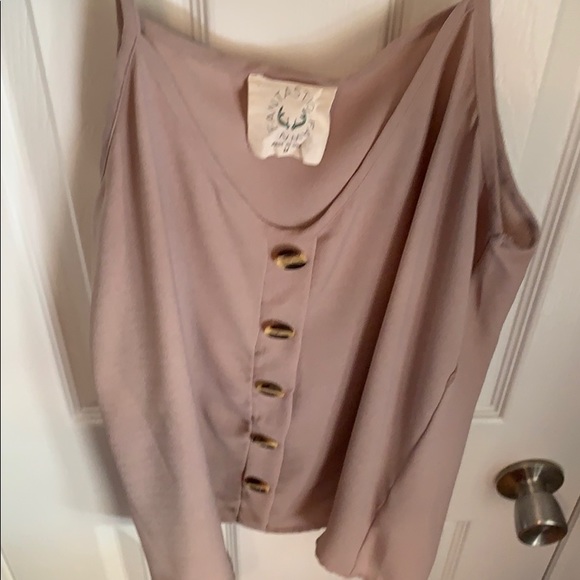 Fantastic Fawn Top - Picture 7 of 8